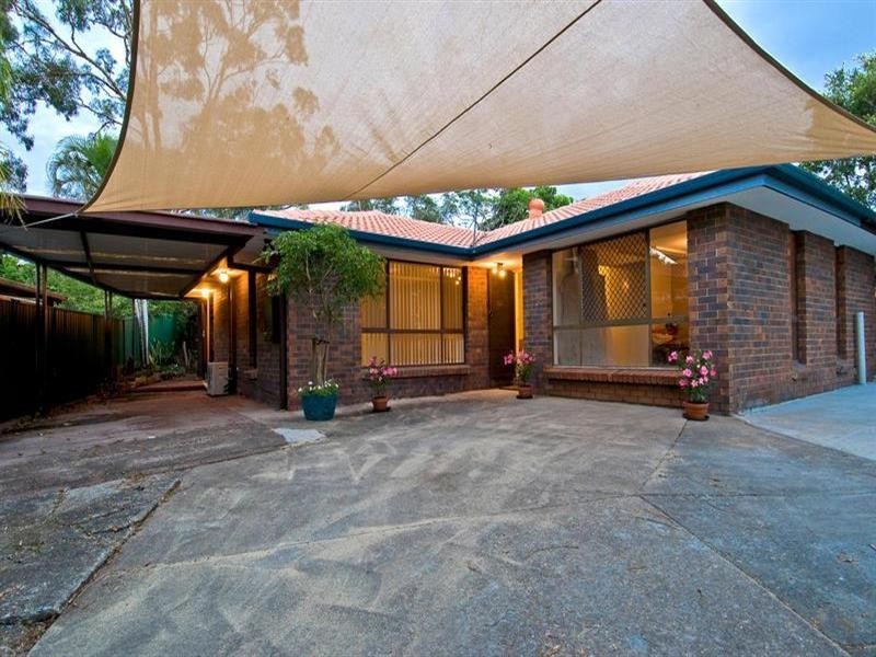 60 Alexander Drive, Highland Park QLD 4211