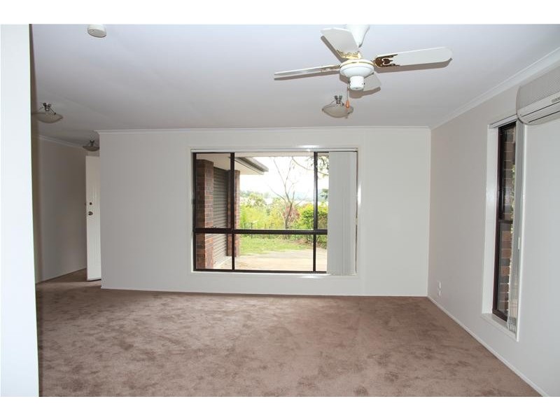 60 Alexander Drive, Highland Park QLD 4211