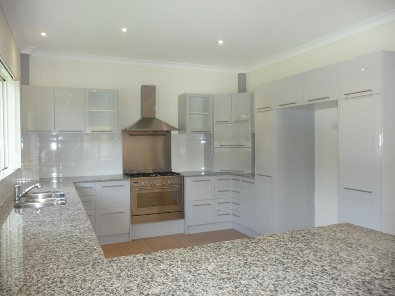 21 Howard Hughes Court, Maudsland QLD 4210