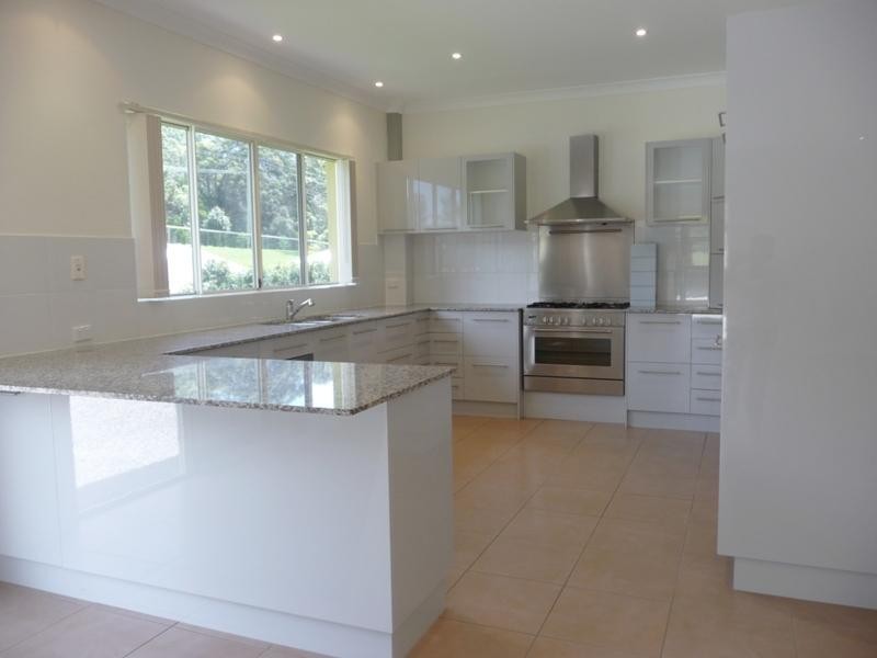 21 Howard Hughes Court, Maudsland QLD 4210