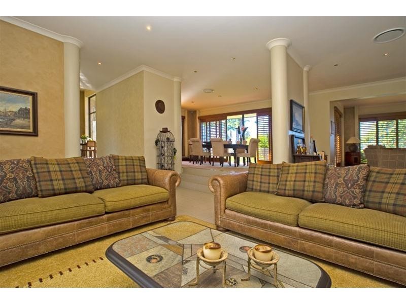 28 Earle Court, Tallai QLD 4213