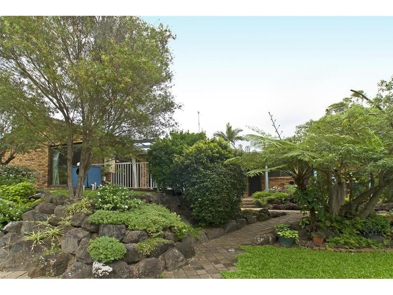24 Viscount Drive, Tallai QLD 4213