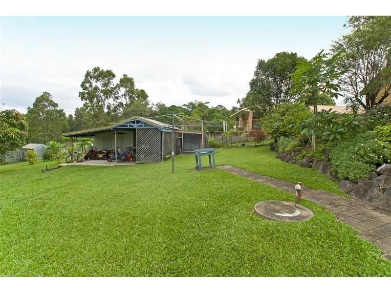 24 Viscount Drive, Tallai QLD 4213