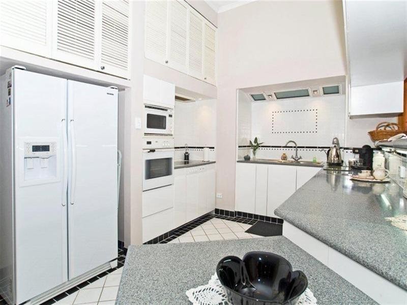 Advancetown QLD 4211