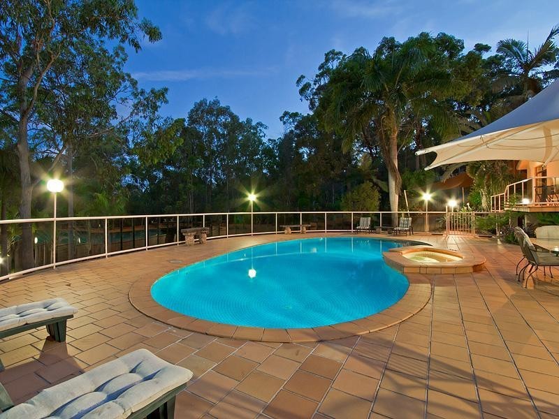 16 Rouse Street, Worongary QLD 4213