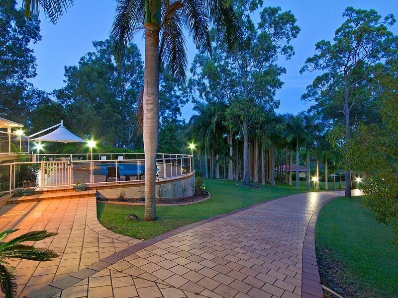 16 Rouse Street, Worongary QLD 4213