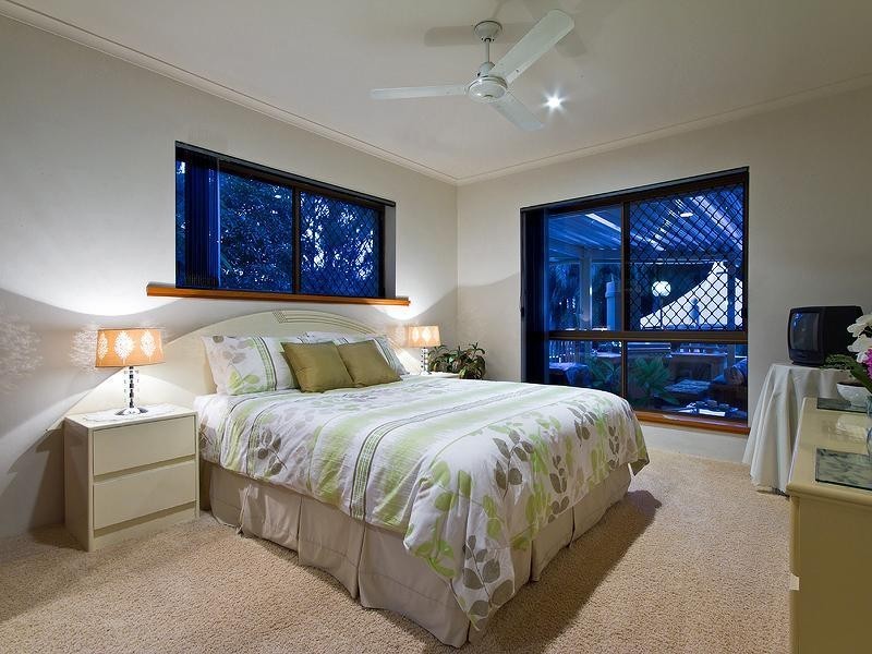 16 Rouse Street, Worongary QLD 4213