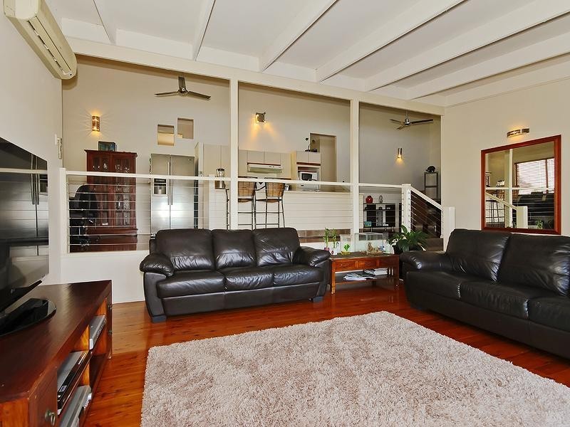 Carrara QLD 4211