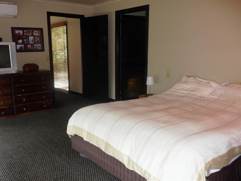 Advancetown QLD 4211