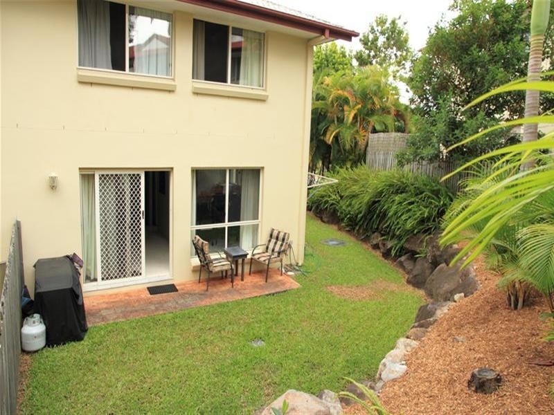 33/102 Alexander Drive, Highland Park QLD 4211