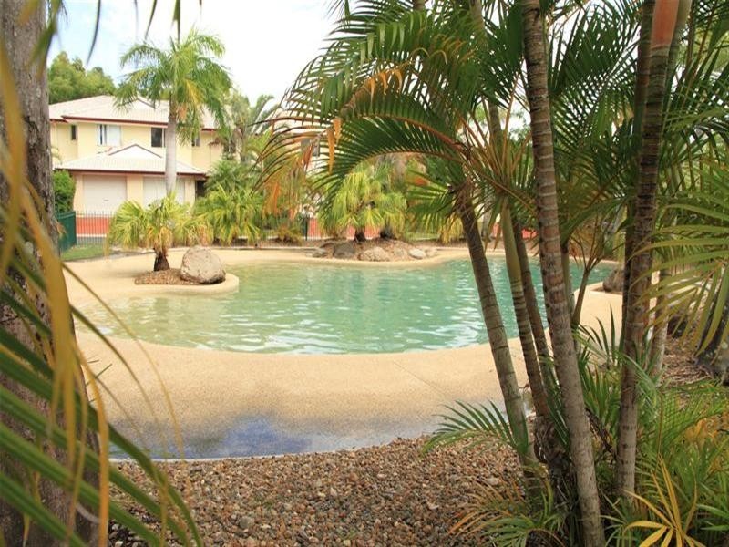 33/102 Alexander Drive, Highland Park QLD 4211