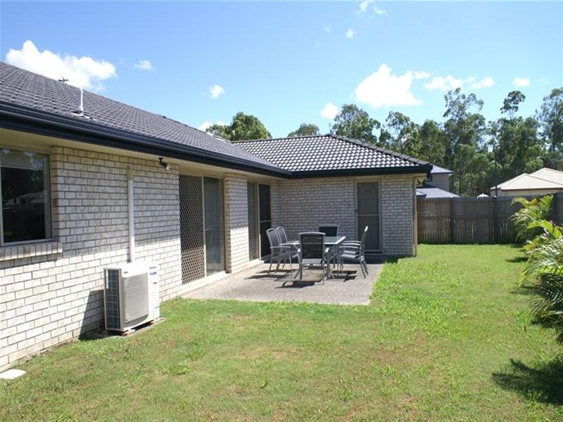 9 Debbie Way, Nerang QLD 4211