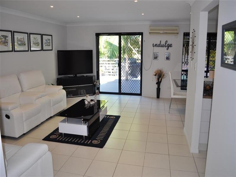 1/739 Ashmore Road, Molendinar QLD 4214