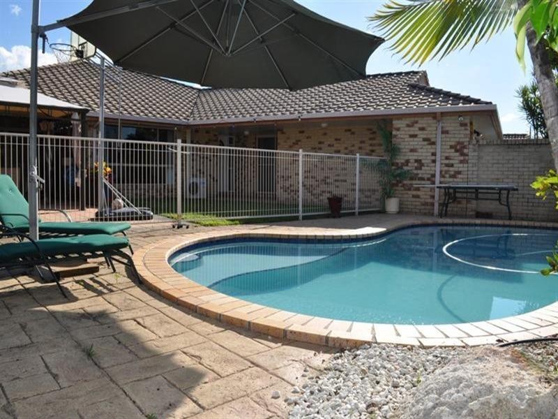 21 Arnold Palmer Drive, Parkwood QLD 4214