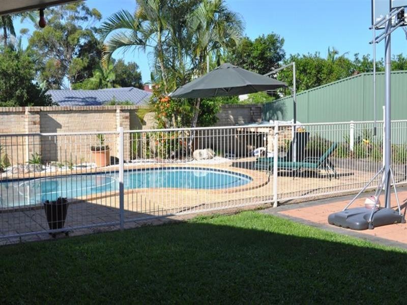 21 Arnold Palmer Drive, Parkwood QLD 4214