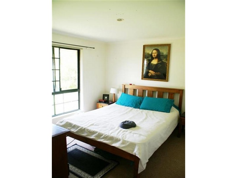 26 Rossmore Street, Nerang QLD 4211