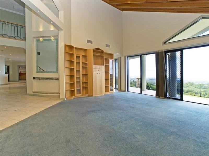 245 San Fernando Drive, Worongary QLD 4213