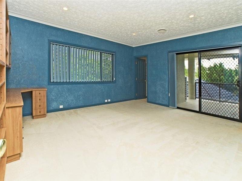 245 San Fernando Drive, Worongary QLD 4213