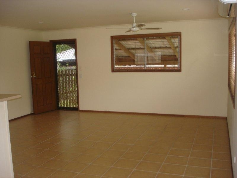 56 Nerang-Broadbeach Road, Nerang QLD 4211