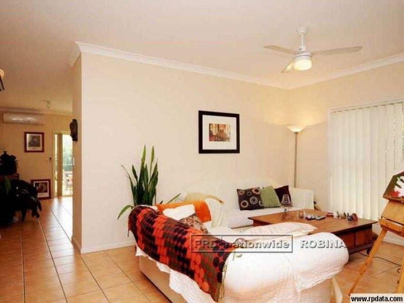 15 Torrey Place, Robina QLD 4226