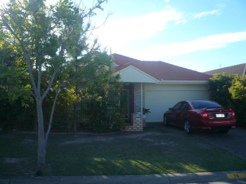 15 Torrey Place, Robina QLD 4226