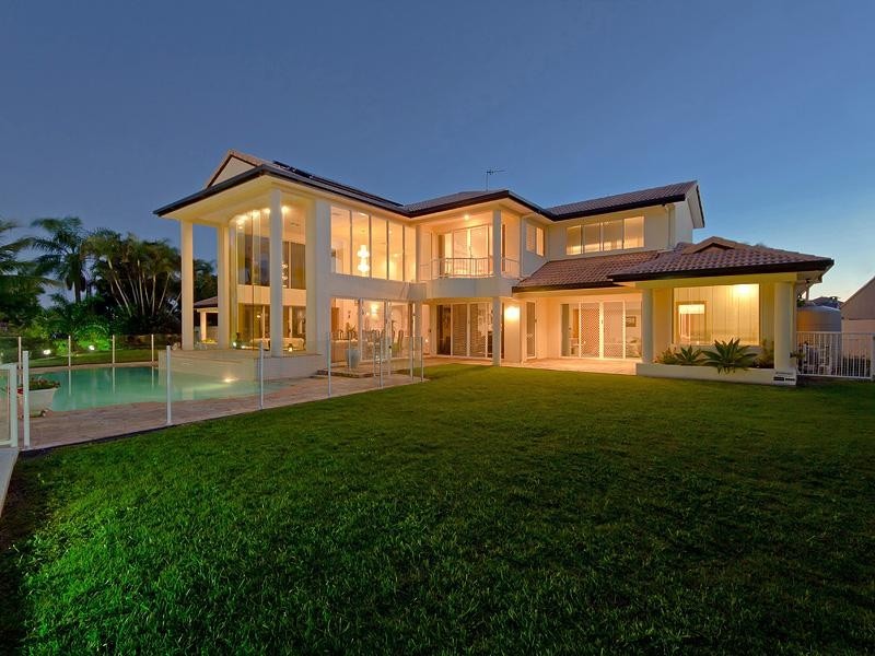 51 Portobello Drive, Mermaid Waters QLD 4218