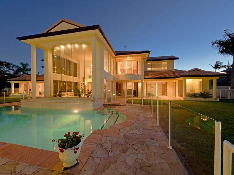 51 Portobello Drive, Mermaid Waters QLD 4218