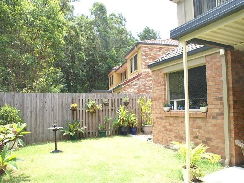 8/23 Nikau Crescent, Nerang QLD 4211