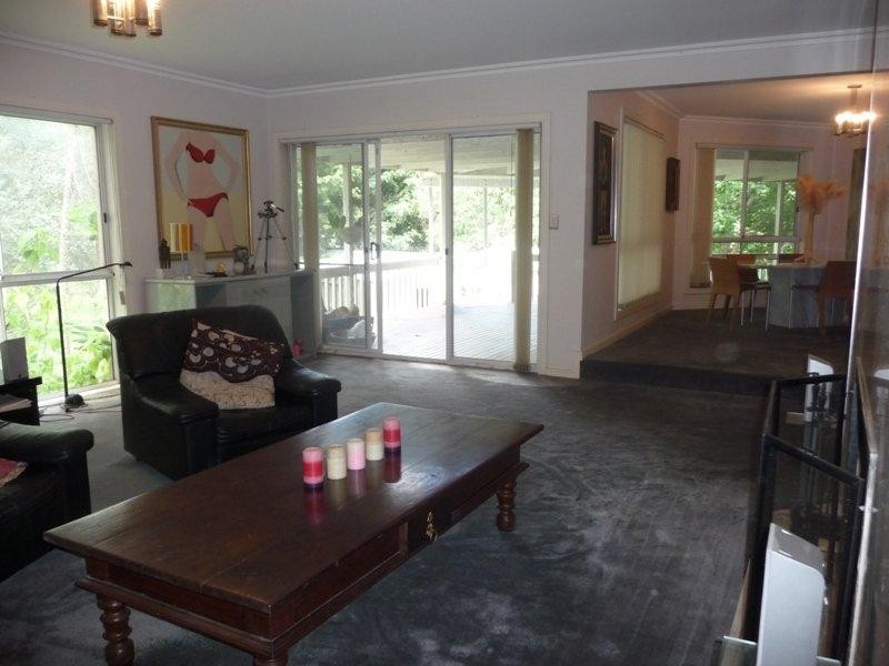 29 Thredbo Drive, Worongary QLD 4213