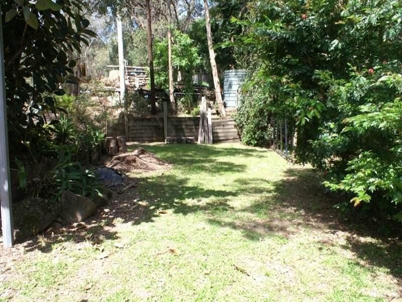 215 Beechmont Road, Advancetown QLD 4211