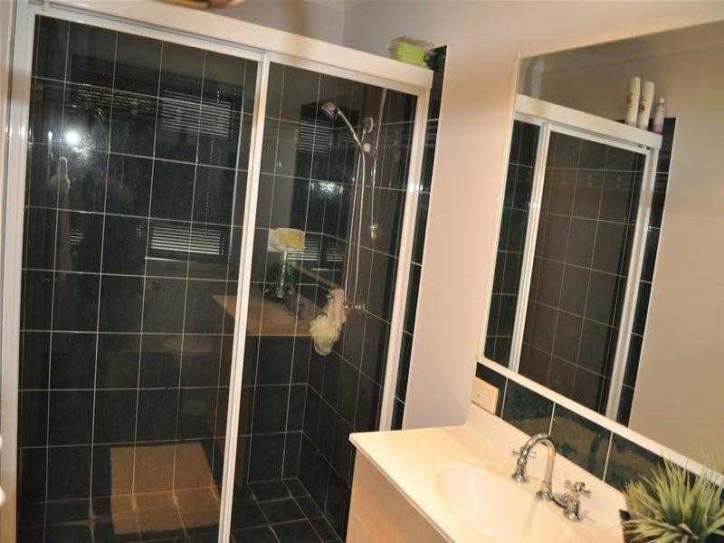 1/739 Ashmore Road, Molendinar QLD 4214