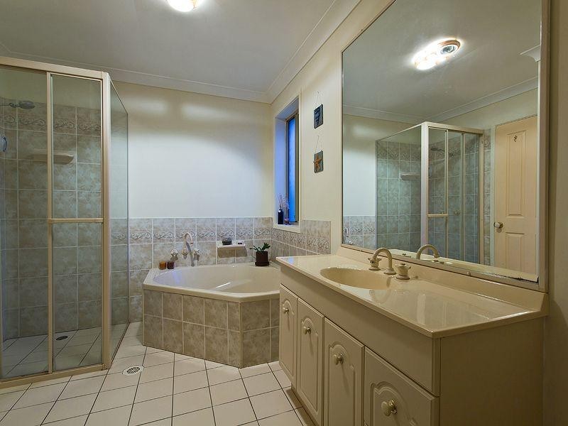 30 Padauk Drive, Nerang QLD 4211