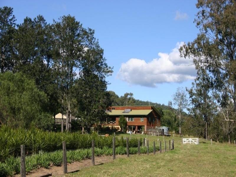 18 Riverglen Court, Mount Nathan QLD 4211