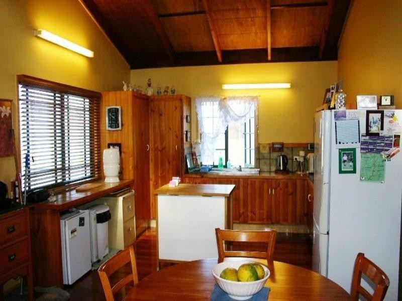18 Riverglen Court, Mount Nathan QLD 4211