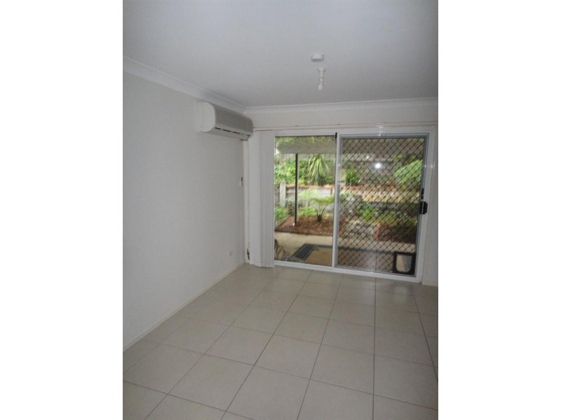 17/4 Bushmead Street, Nerang QLD 4211