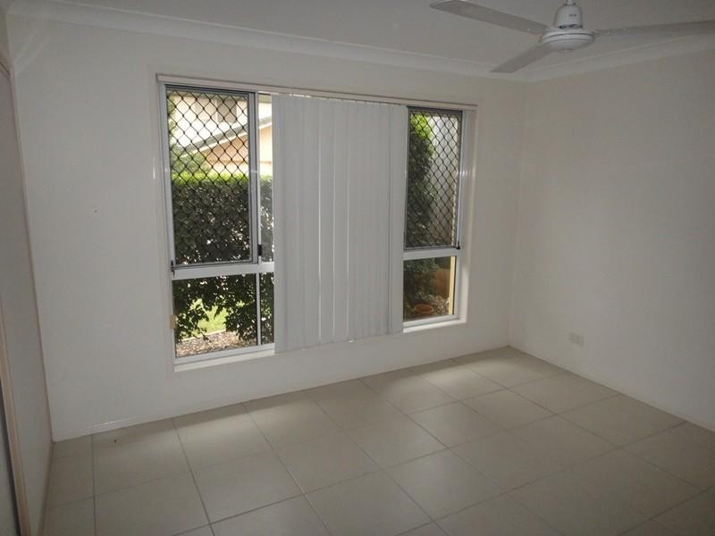 17/4 Bushmead Street, Nerang QLD 4211