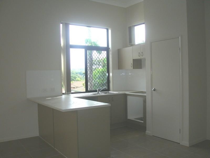 16 Riverview Road, Nerang QLD 4211