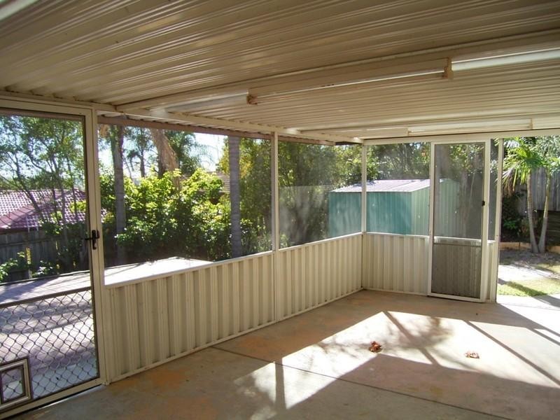 13 Leesa Court, Highland Park QLD 4211