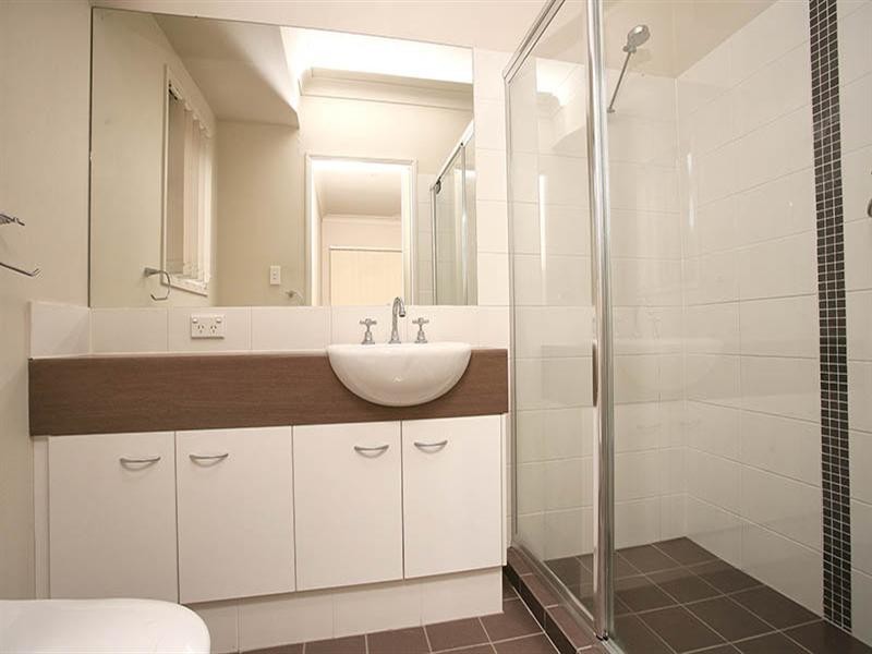 56 Merrilaine Crescent, Merrimac QLD 4226