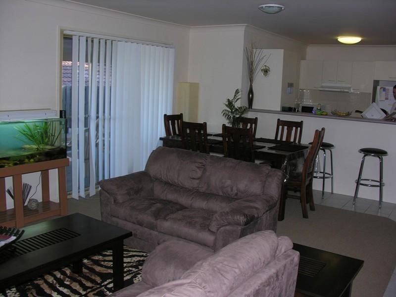 11 Madeline Street, Mudgeeraba QLD 4213