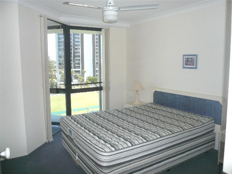 603/70 Remembrance Drive, Surfers Paradise QLD 4217