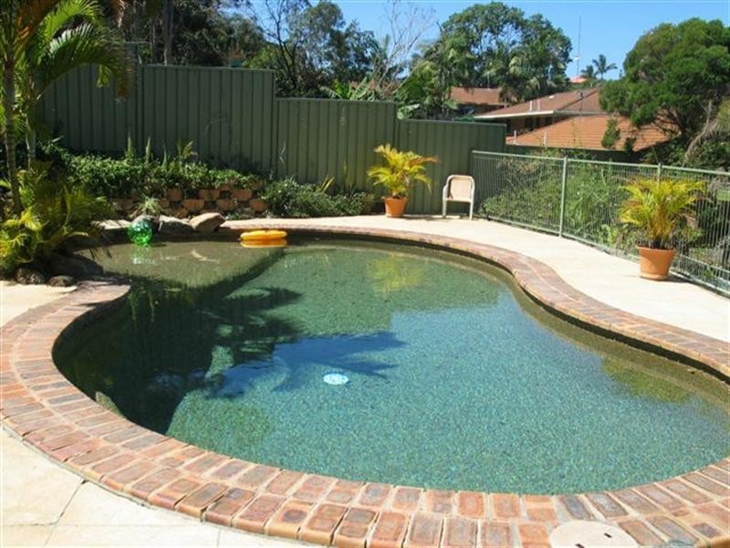 15 Barrine Drive, Worongary QLD 4213