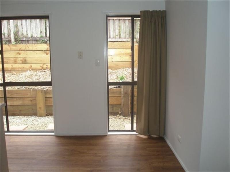 26 Cambridge, Carrara QLD 4211