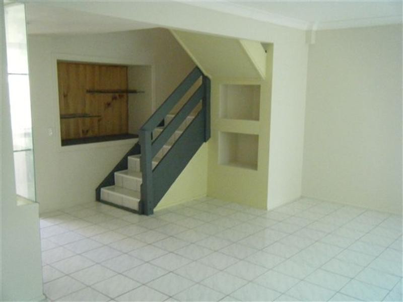 67 Nerang Street, Nerang QLD 4211