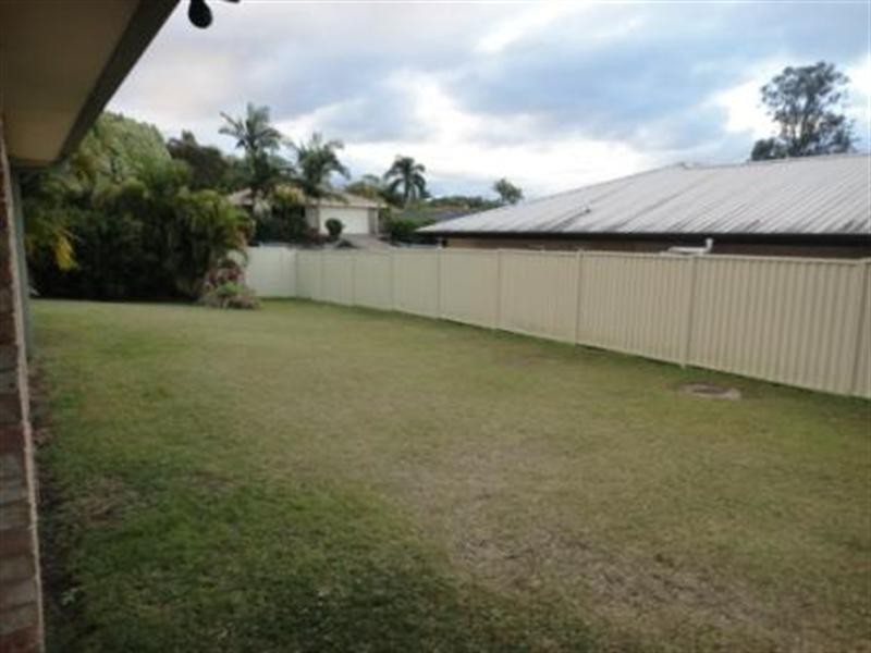 6 Douma Court, Mudgeeraba QLD 4213