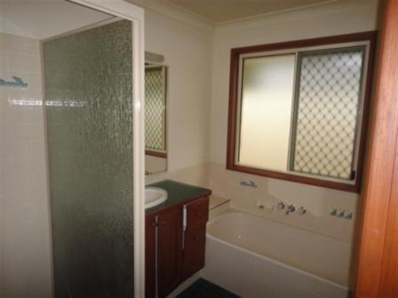 6 Douma Court, Mudgeeraba QLD 4213