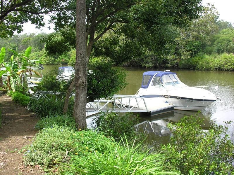 43 Nerang River Drive, Nerang QLD 4211