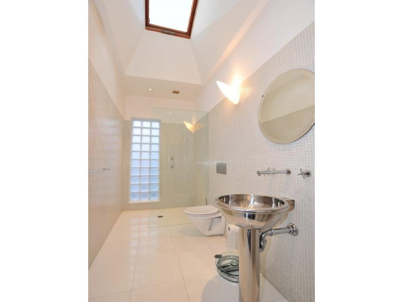 18 and 18A Holdsworth Street, Neutral Bay NSW 2089