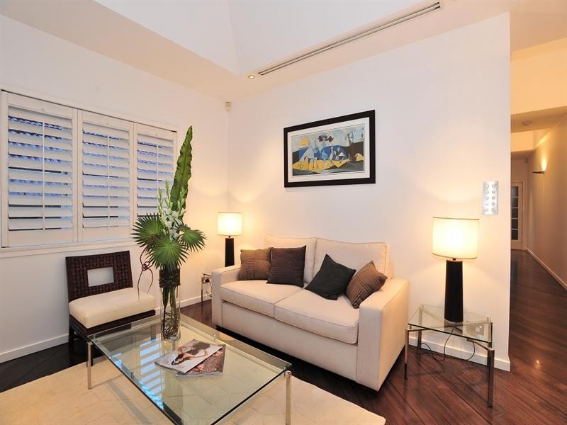 18 and 18A Holdsworth Street, Neutral Bay NSW 2089