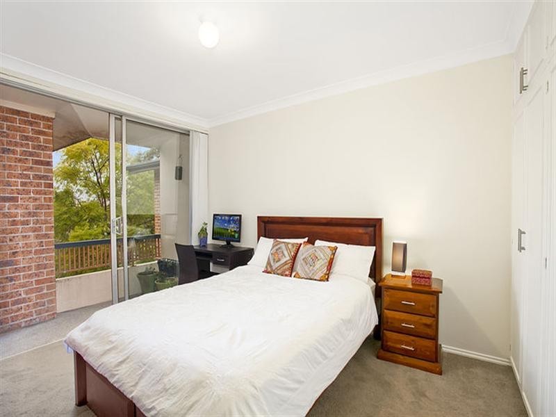 17/8-14 Bowen Street, Chatswood NSW 2067